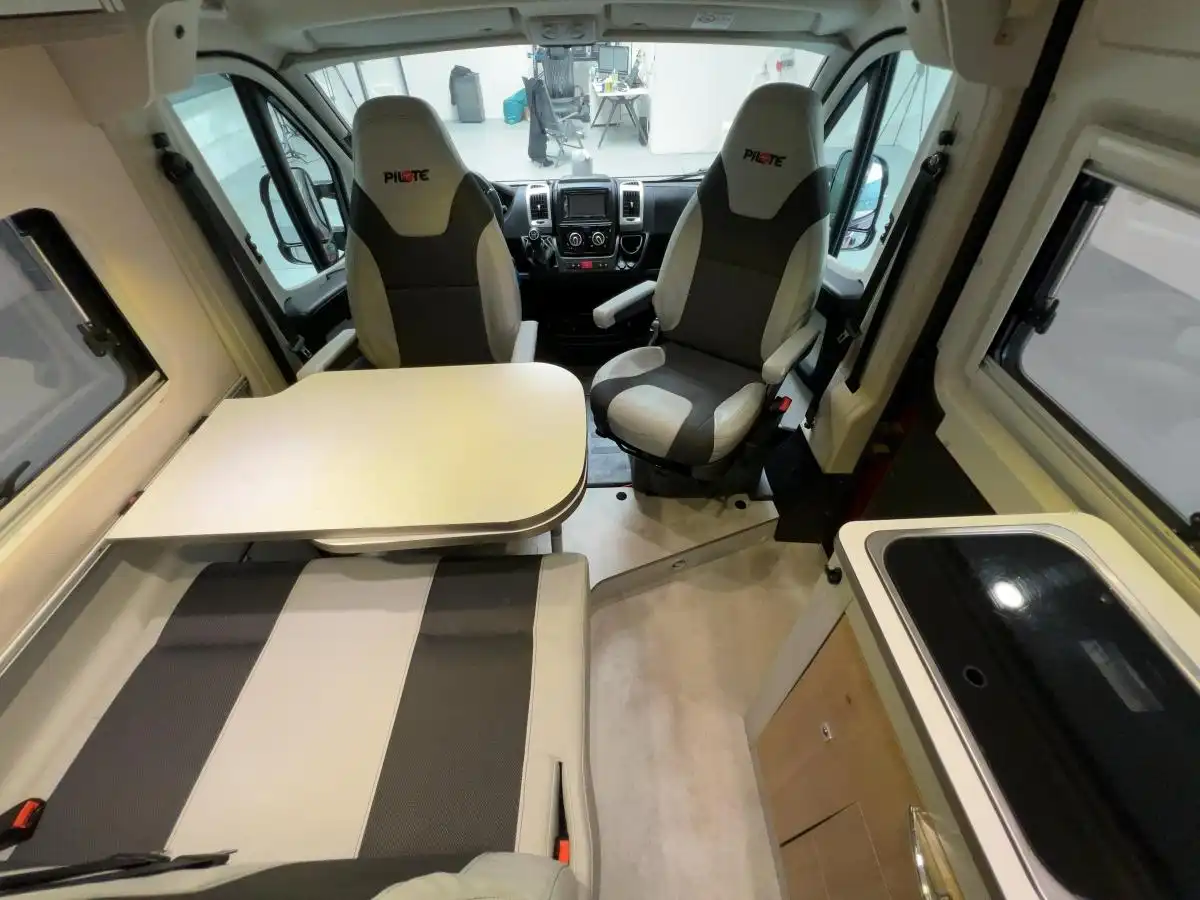 PILOTE V 630 J  - Ansicht 8